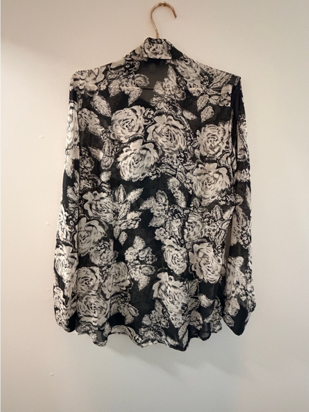 CAbi Black & White Floral Ruffle Blouse - Picture 3 of 4